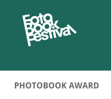 Photobookaward_Logo